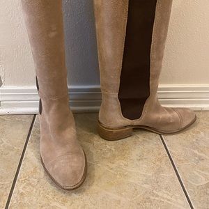 BCBG generation riding boots size 9.